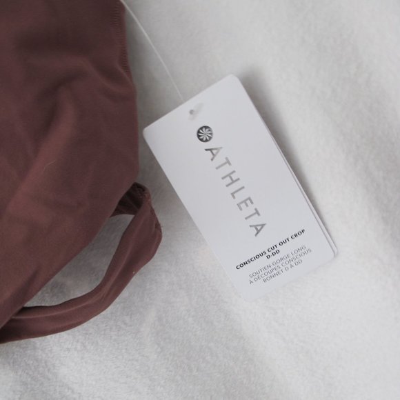 NWT - Athleta Conscious Cut Out Crop Sports Bra - Picture 6 of 13